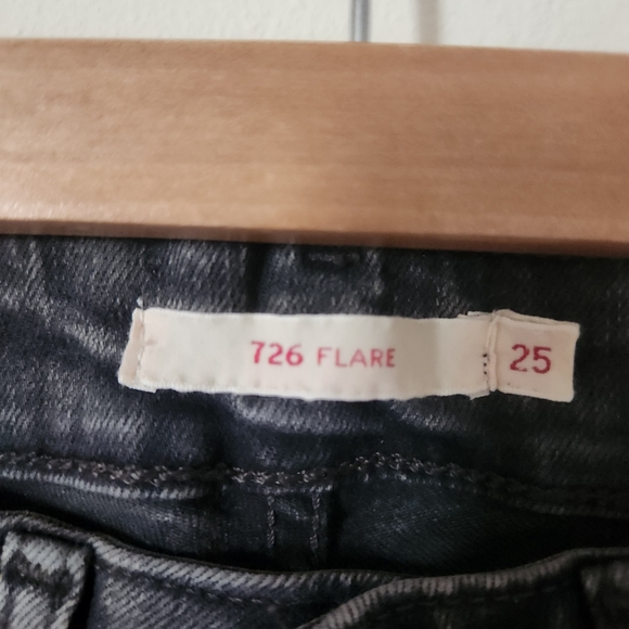Levi's Flate 726 Jeans - Picture 4 of 7